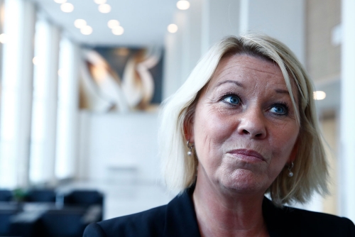 Kommunal- og moderniseringsminister Monica Mæland (H) tror fleksibilitet er viktig for å øke valgdeltakelsen ved kommunal- og fylkestingsvalg. 