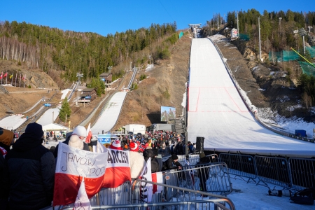 Blodrøde hopptall for Vikersund – Raw Air gikk 3,8 millioner kroner i minus