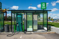 Ladestasjonen ved Esso Manglerud.
