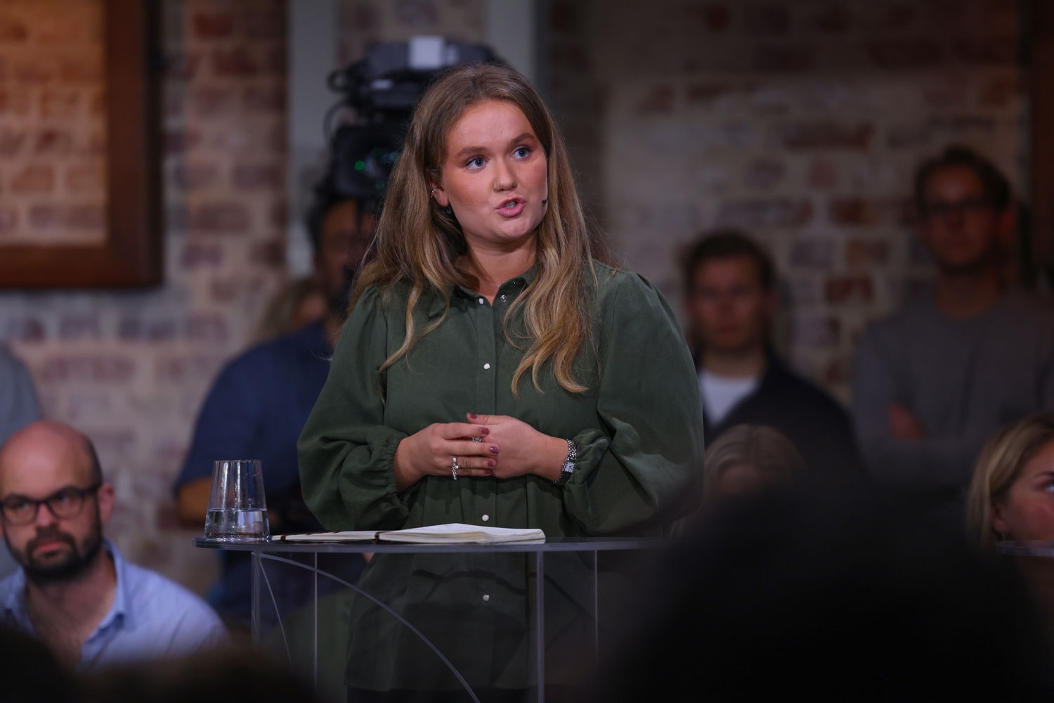 Kostnaden for norgespris kan ende på 24 milliarder kroner. Ordningen er for dyr og må skrotes, mener MDGs Frøya Skjold Sjursæther.