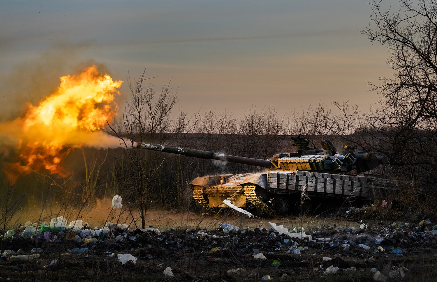 Slik kan påfyll av amerikanske våpen nå slagmarken i Ukraina