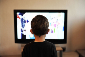 Flere mediehus har brutt reglene for aldersgrense på TV