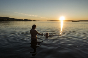 Unormalt høye badetemperaturer denne sommeren