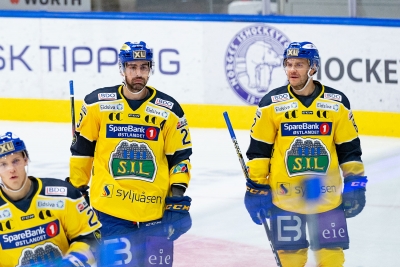 Storhamars Christian Larrivée (t.v.) straffes av hockeyforbundet. 
