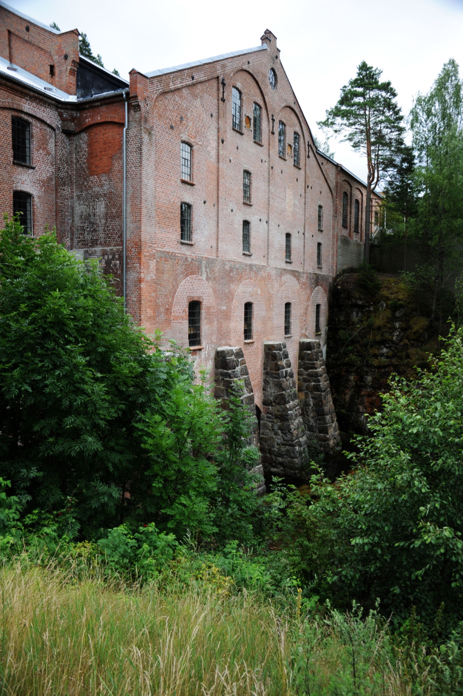Freder Kistefos Træsliberi